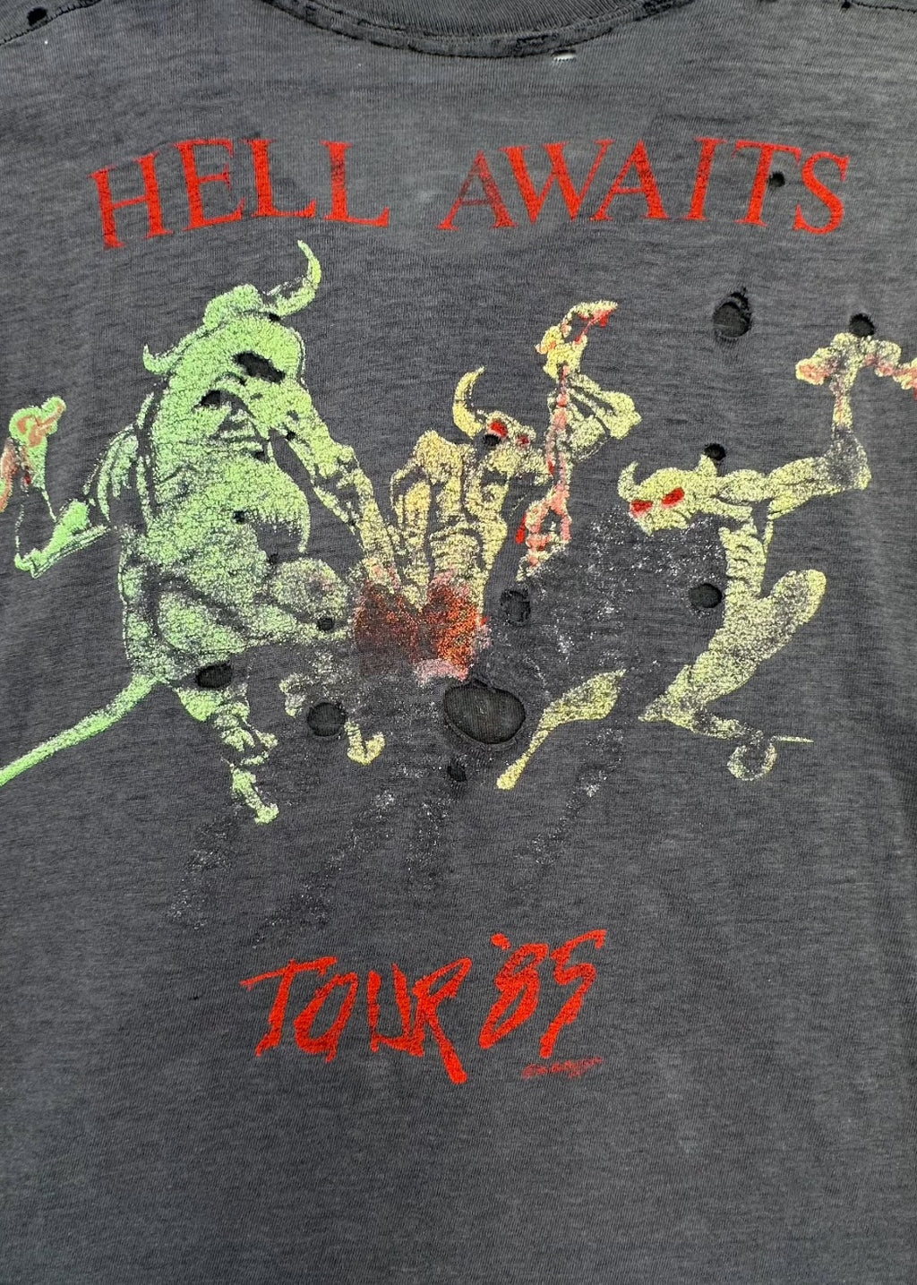 Slayer 1985 - Hell Awaits
